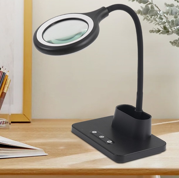 Rechargeable Multifunctional Table Magnifying Lamp 88890