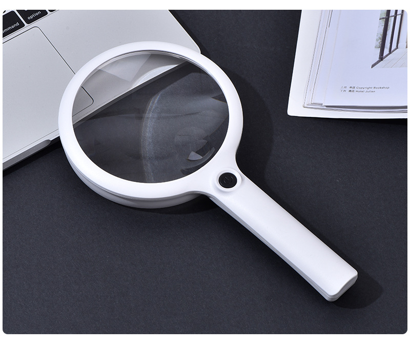 New Rechargeable Handheld LED Magnifier NO.240290